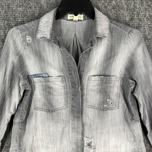 Cloth & Stone Shirt Womens Small Gray Distressed Worn Trashed Button Front - Picture 3 of 11